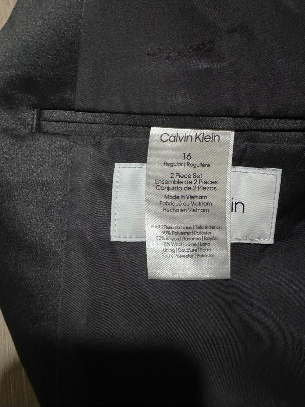 Calvin Klein boys black tuxedo-style blazer, size 16 Regular. - Picture 3 of 9